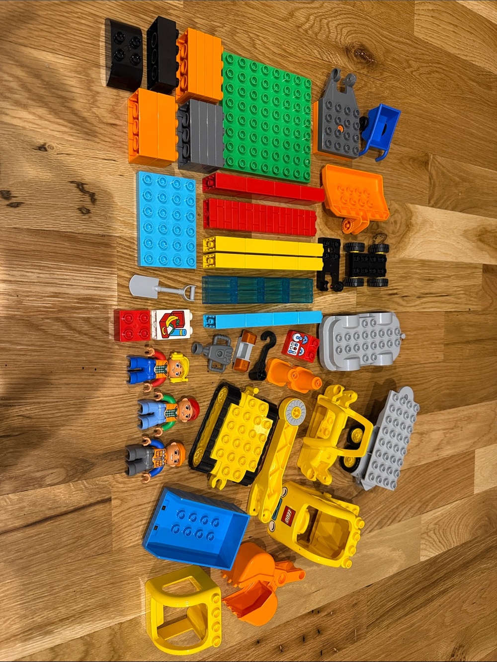 LEGO Duplo 10813 Big Construction Site - Picture 8 of 11